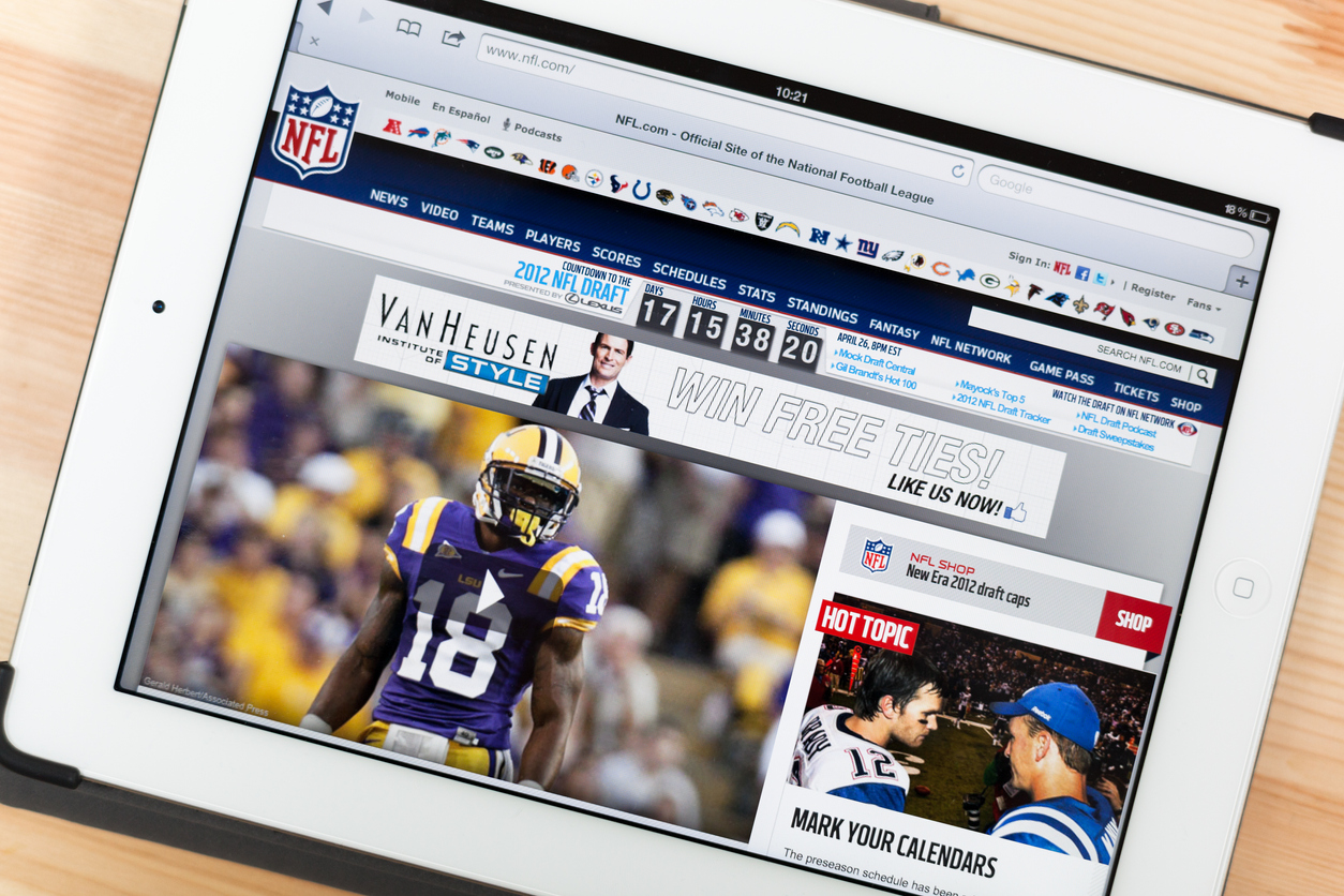 Best Streaming Apps For NFL Games This Season SmartMove